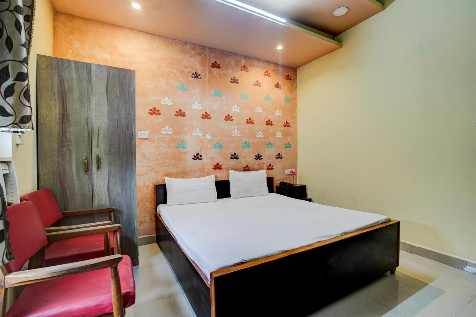 Hotel O Shyam Utsav Mirzāpur Zewnętrze zdjęcie