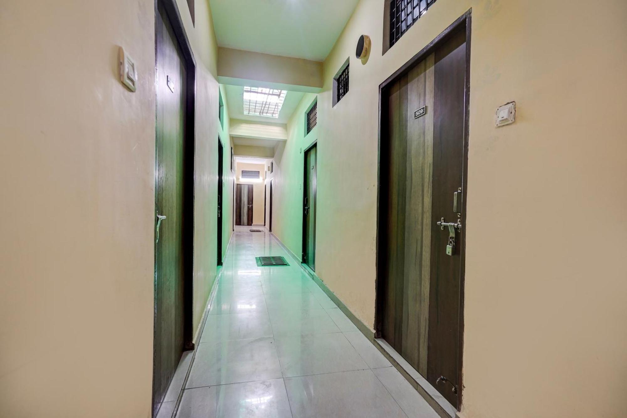 Hotel O Shyam Utsav Mirzāpur Zewnętrze zdjęcie